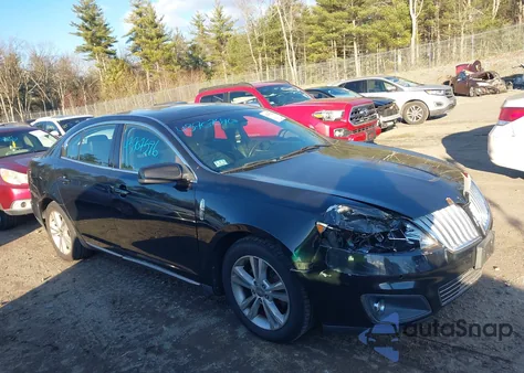 2010 Lincoln Mks from USA, damaged, VIN 1LNHL9ER9AG614023